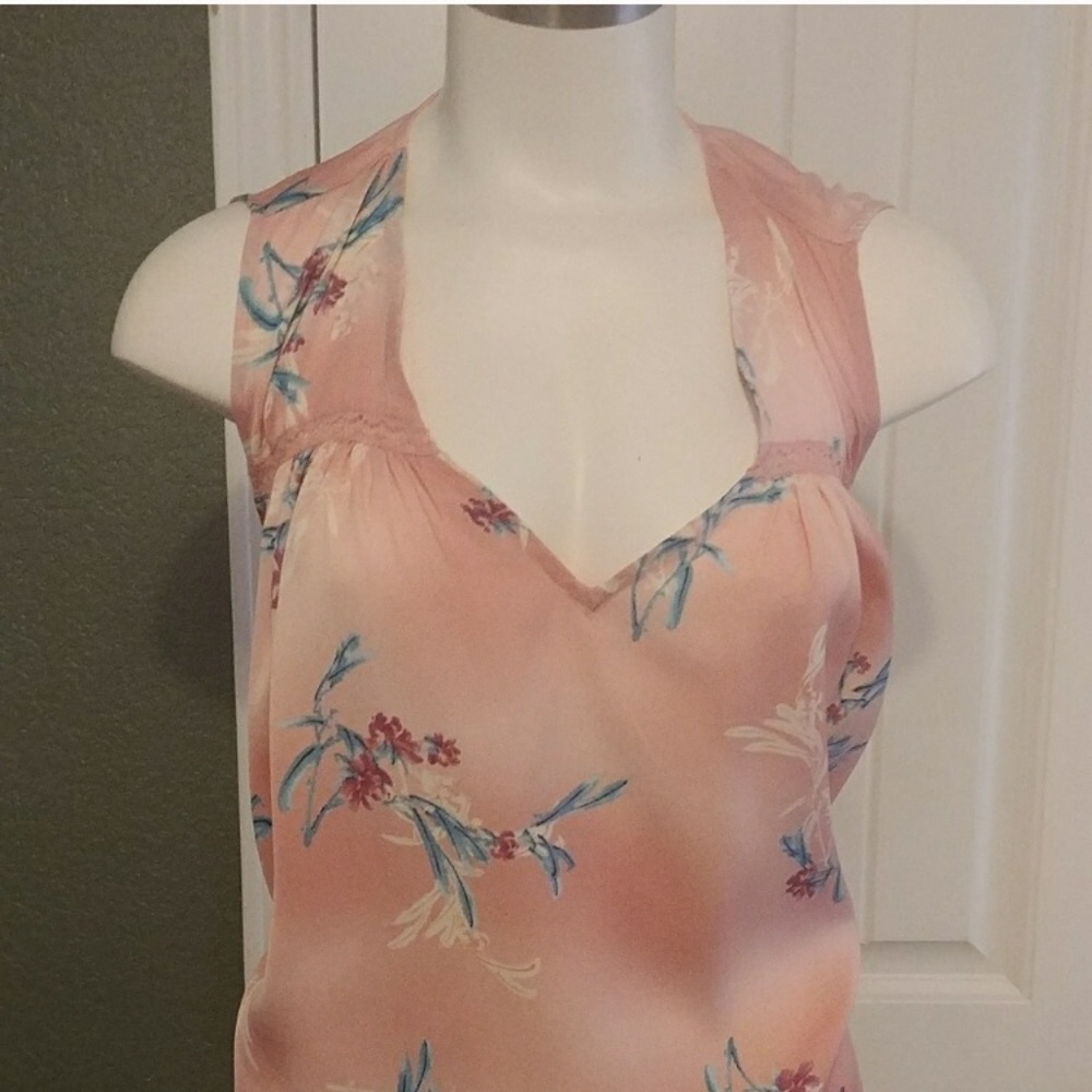 Lane Bryant 16 Sleeveless pink floral blouse